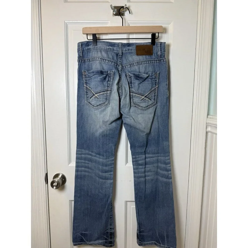 BKE Carter Men’s Distressed Light Blue Jeans Size 29S Straight Leg Denim